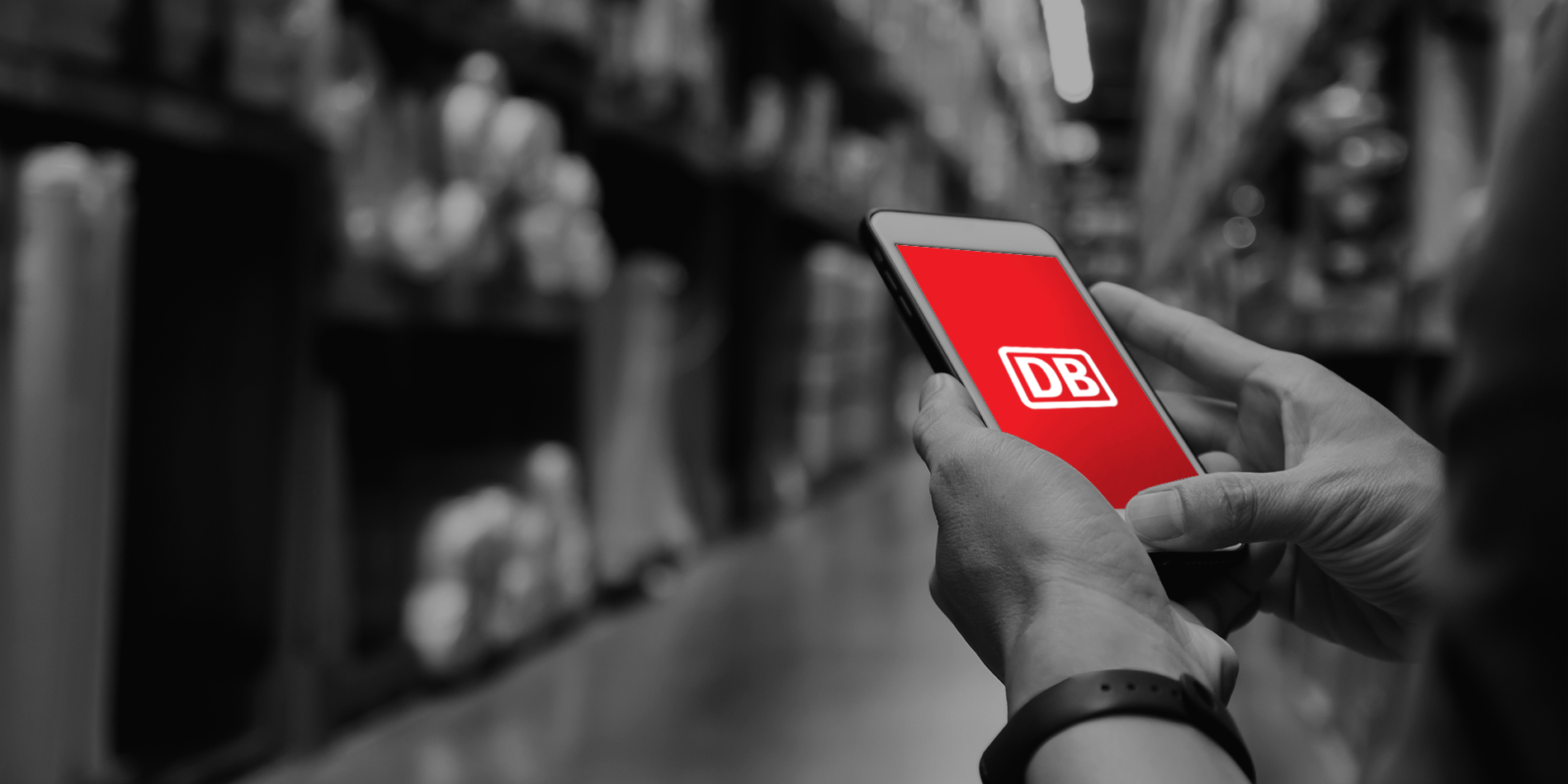 DB-Cargo-Page_Phone_Image-Recovered